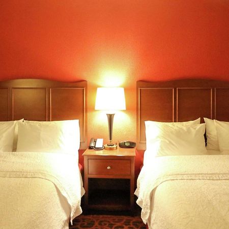Hampton Inn Columbus-South Ґров-Сіті Екстер'єр фото