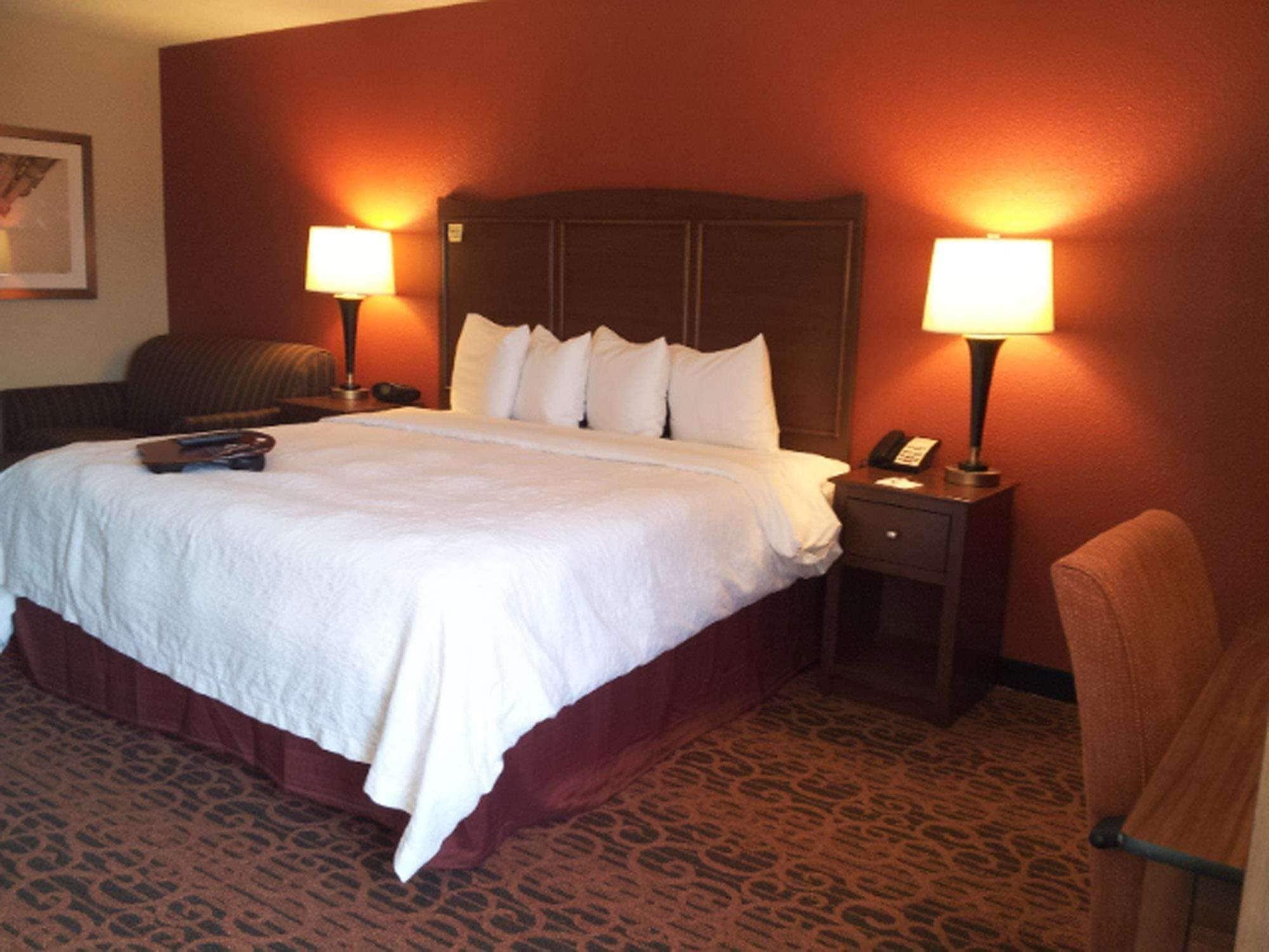Hampton Inn Columbus-South Ґров-Сіті Екстер'єр фото