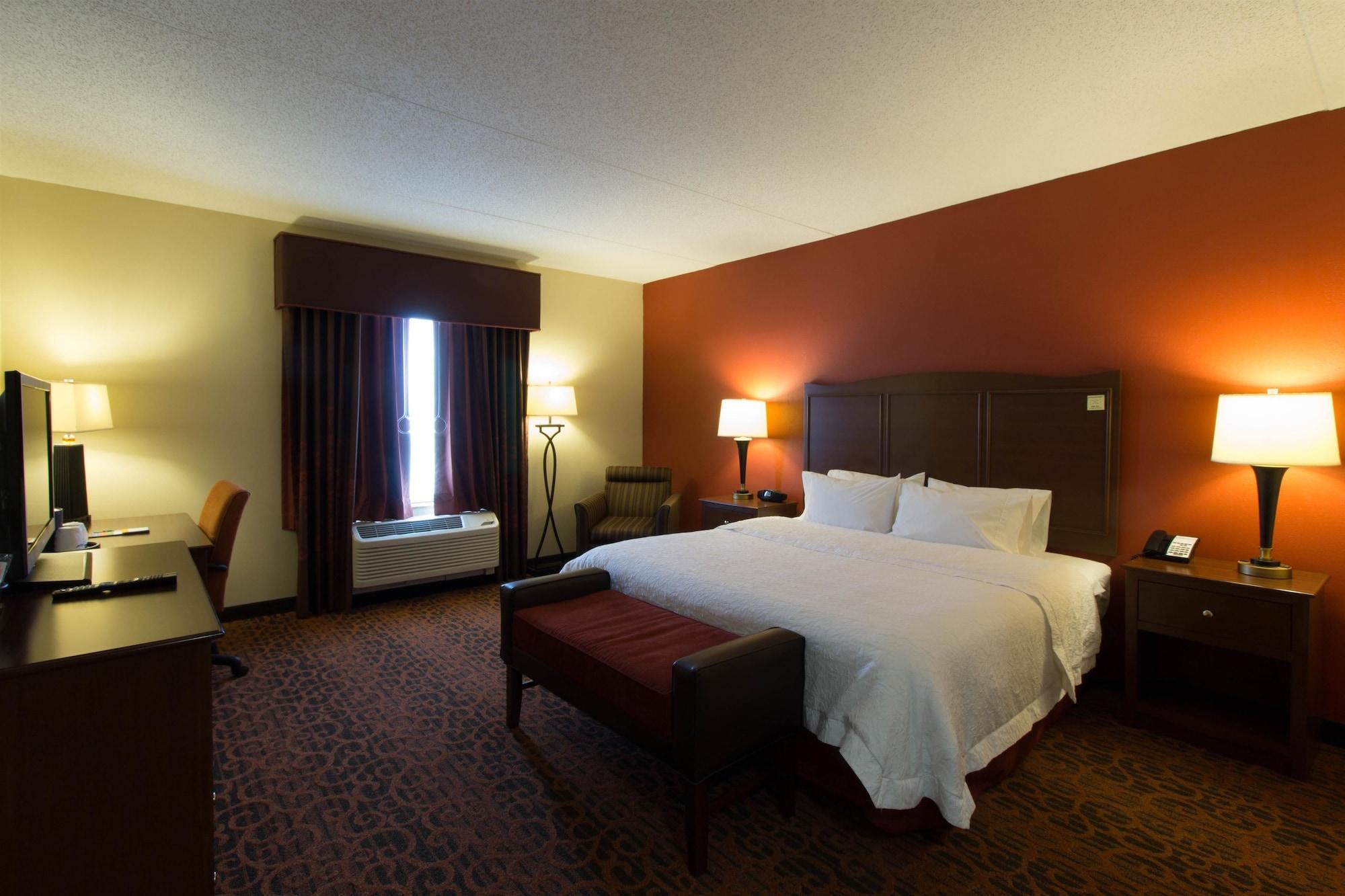 Hampton Inn Columbus-South Ґров-Сіті Екстер'єр фото