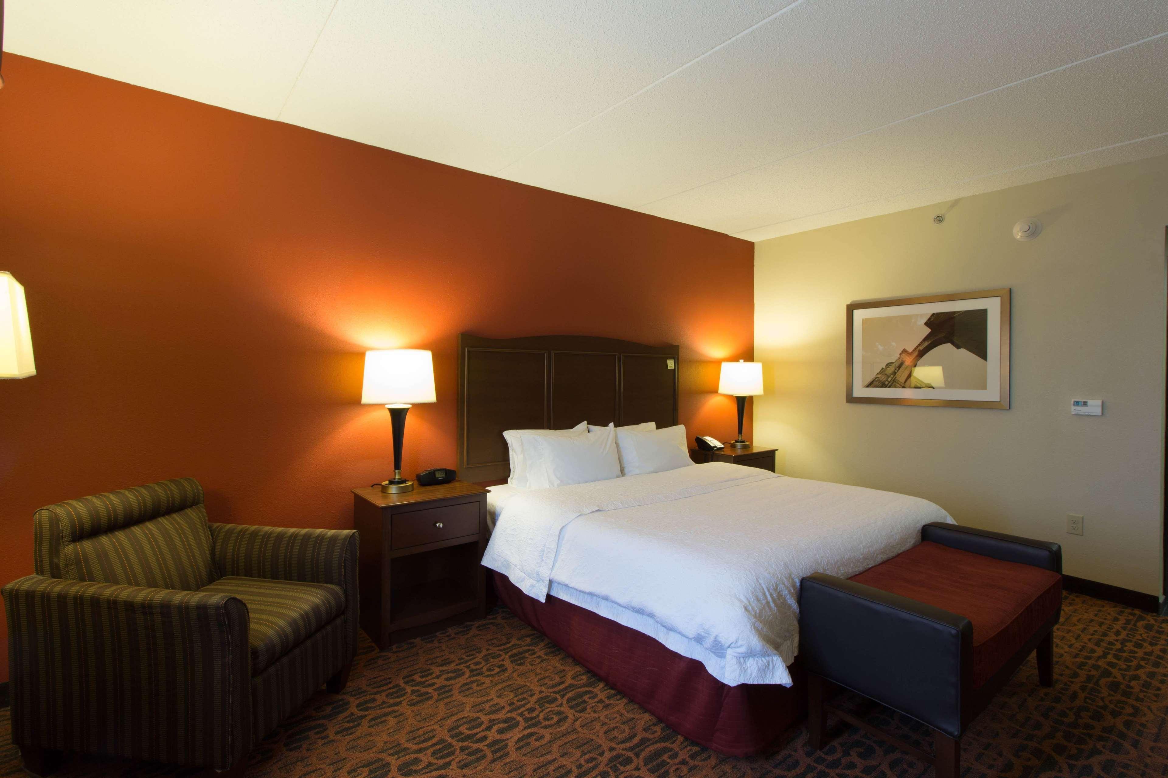 Hampton Inn Columbus-South Ґров-Сіті Екстер'єр фото