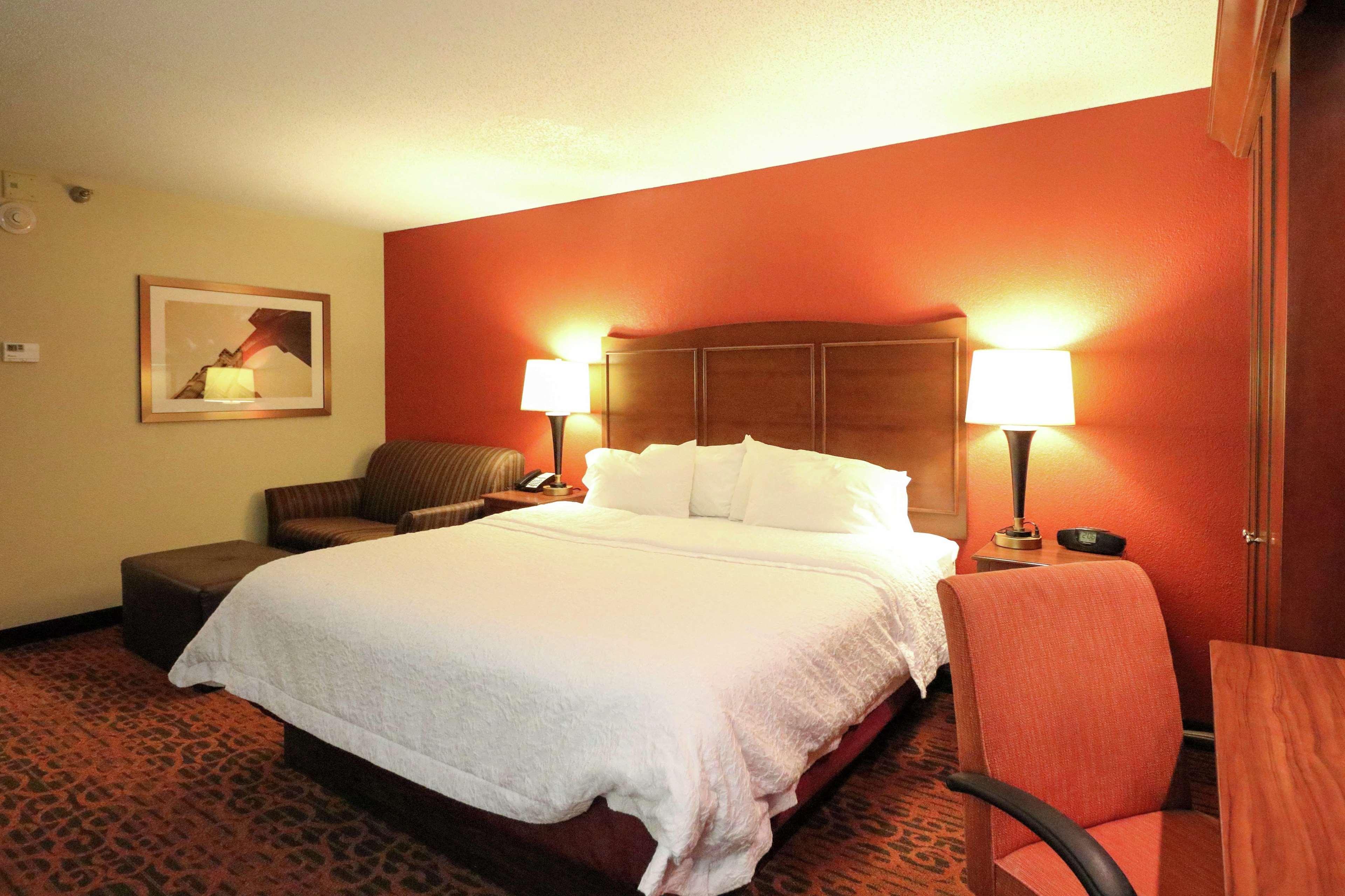 Hampton Inn Columbus-South Ґров-Сіті Екстер'єр фото