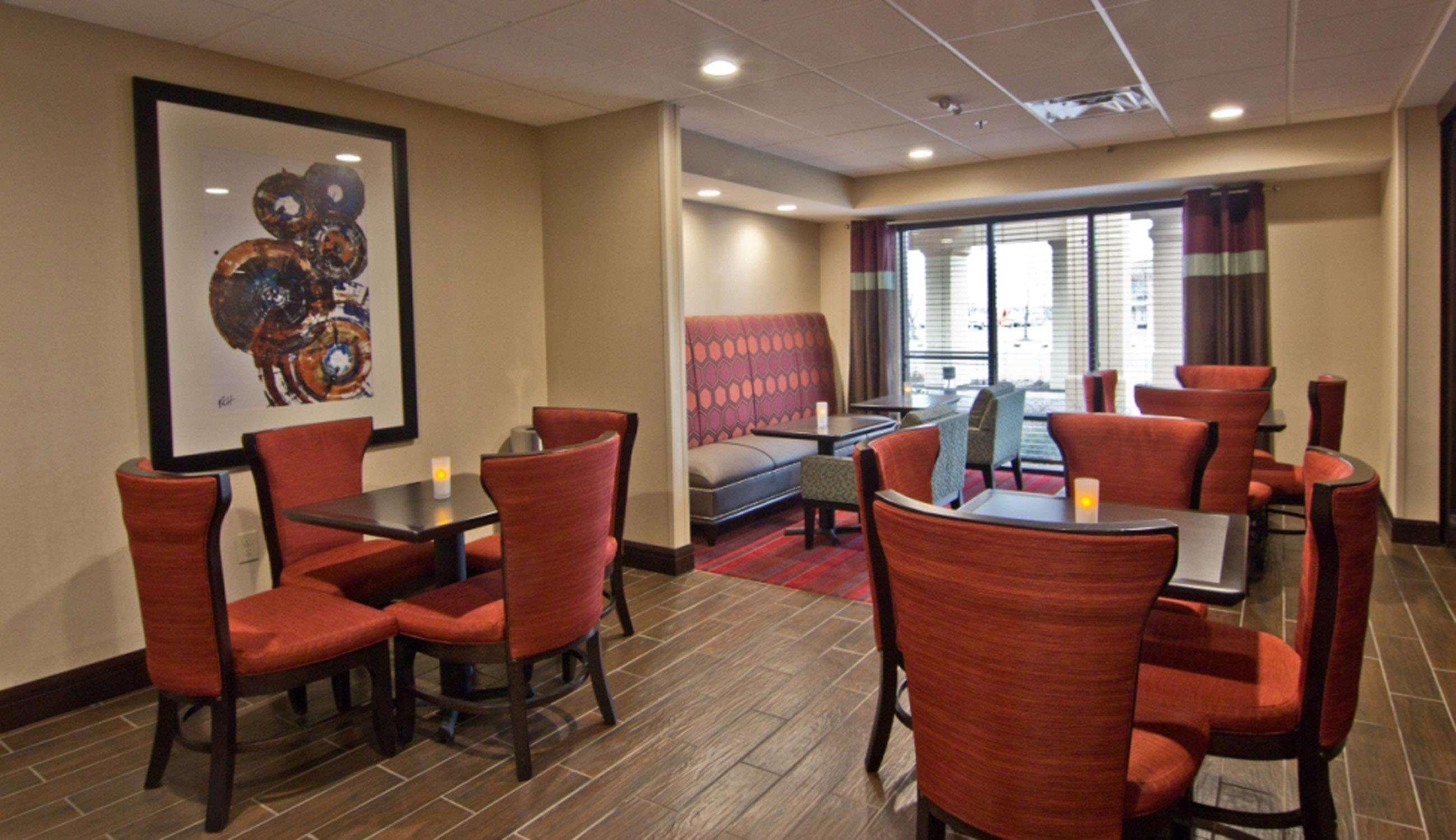 Hampton Inn Columbus-South Ґров-Сіті Екстер'єр фото
