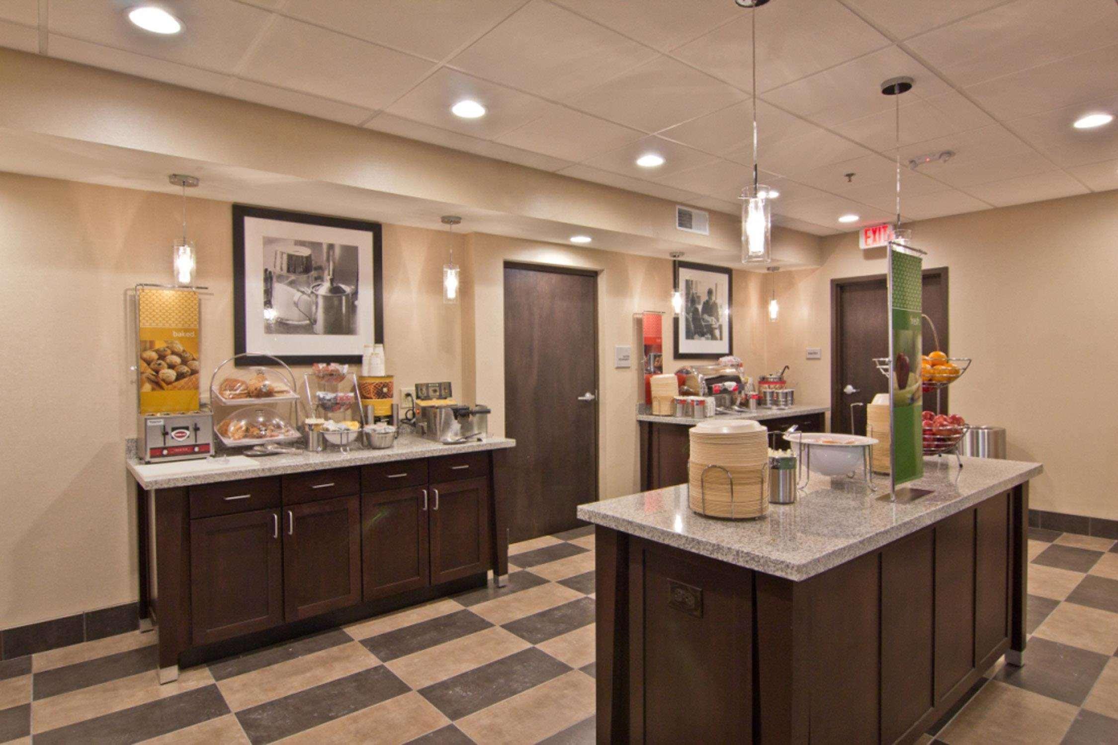 Hampton Inn Columbus-South Ґров-Сіті Екстер'єр фото