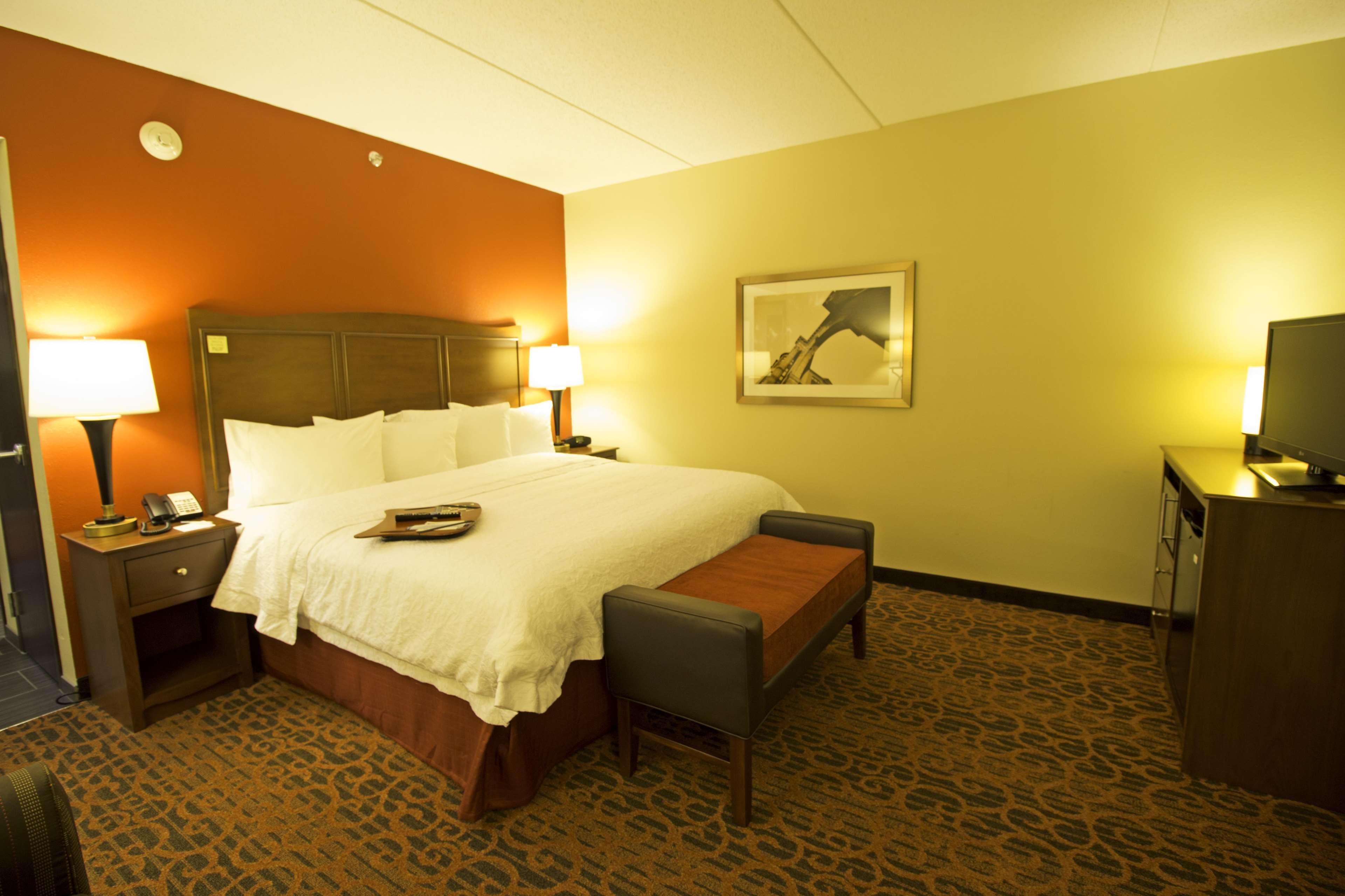 Hampton Inn Columbus-South Ґров-Сіті Екстер'єр фото