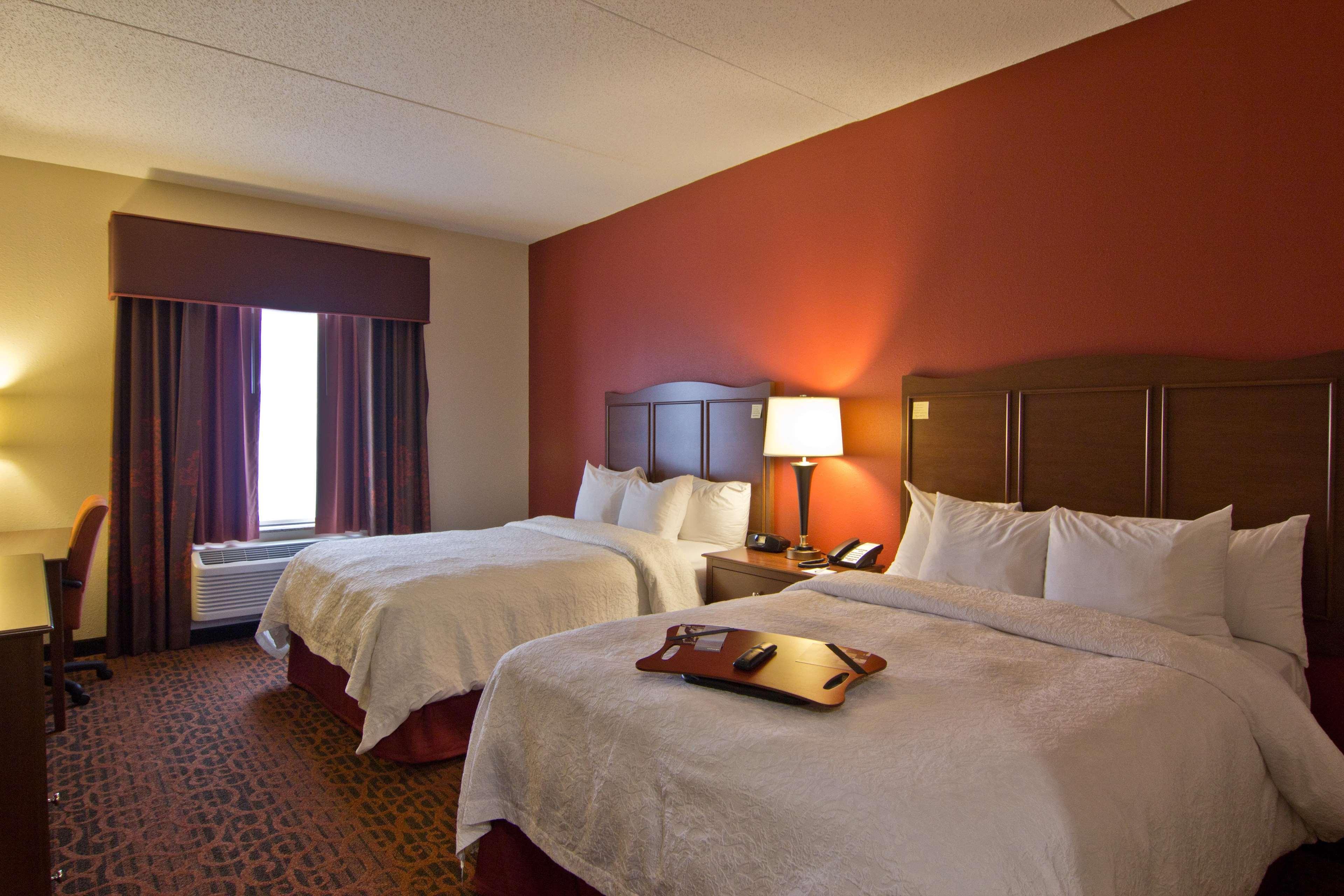 Hampton Inn Columbus-South Ґров-Сіті Екстер'єр фото