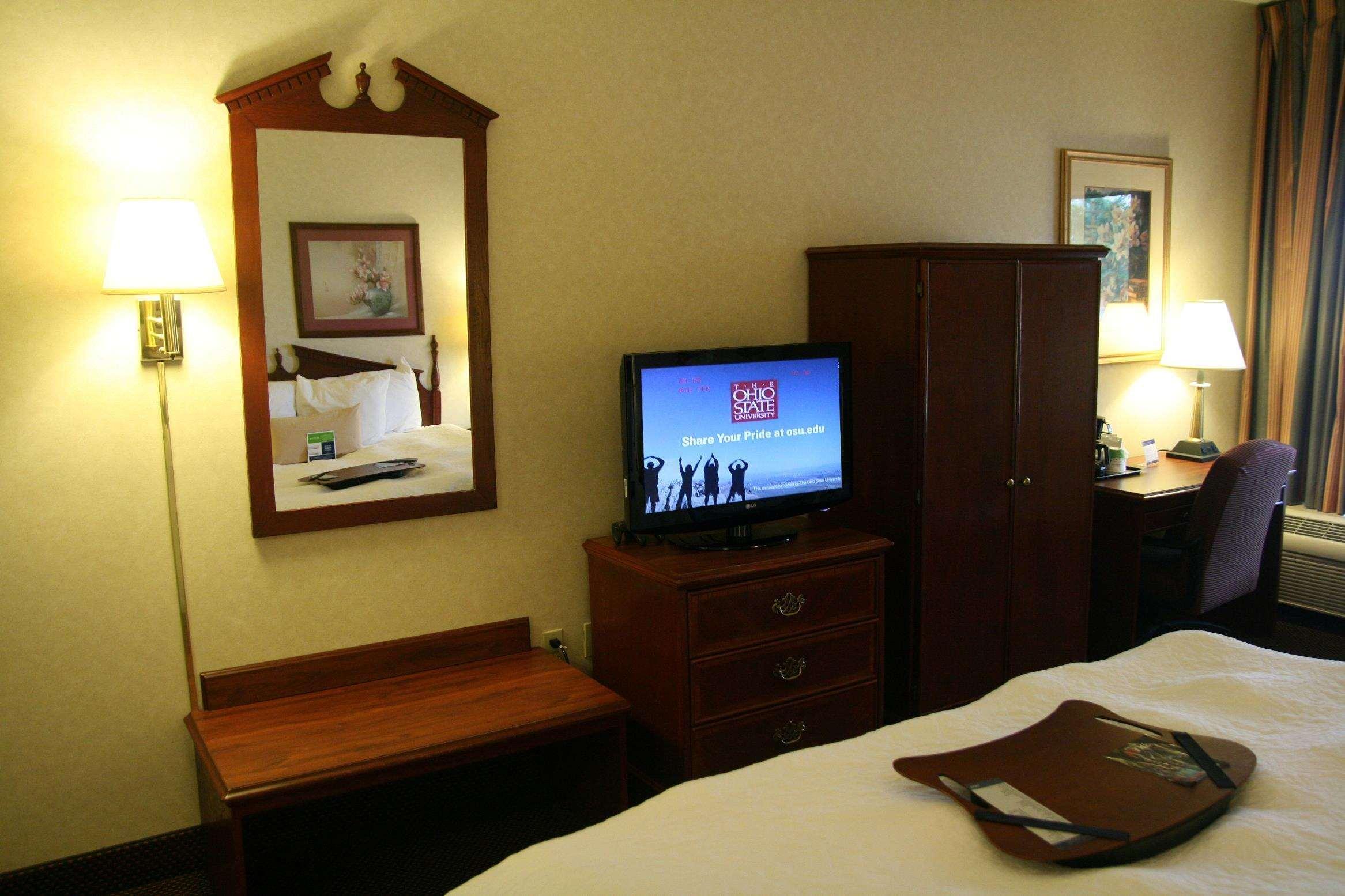 Hampton Inn Columbus-South Ґров-Сіті Екстер'єр фото