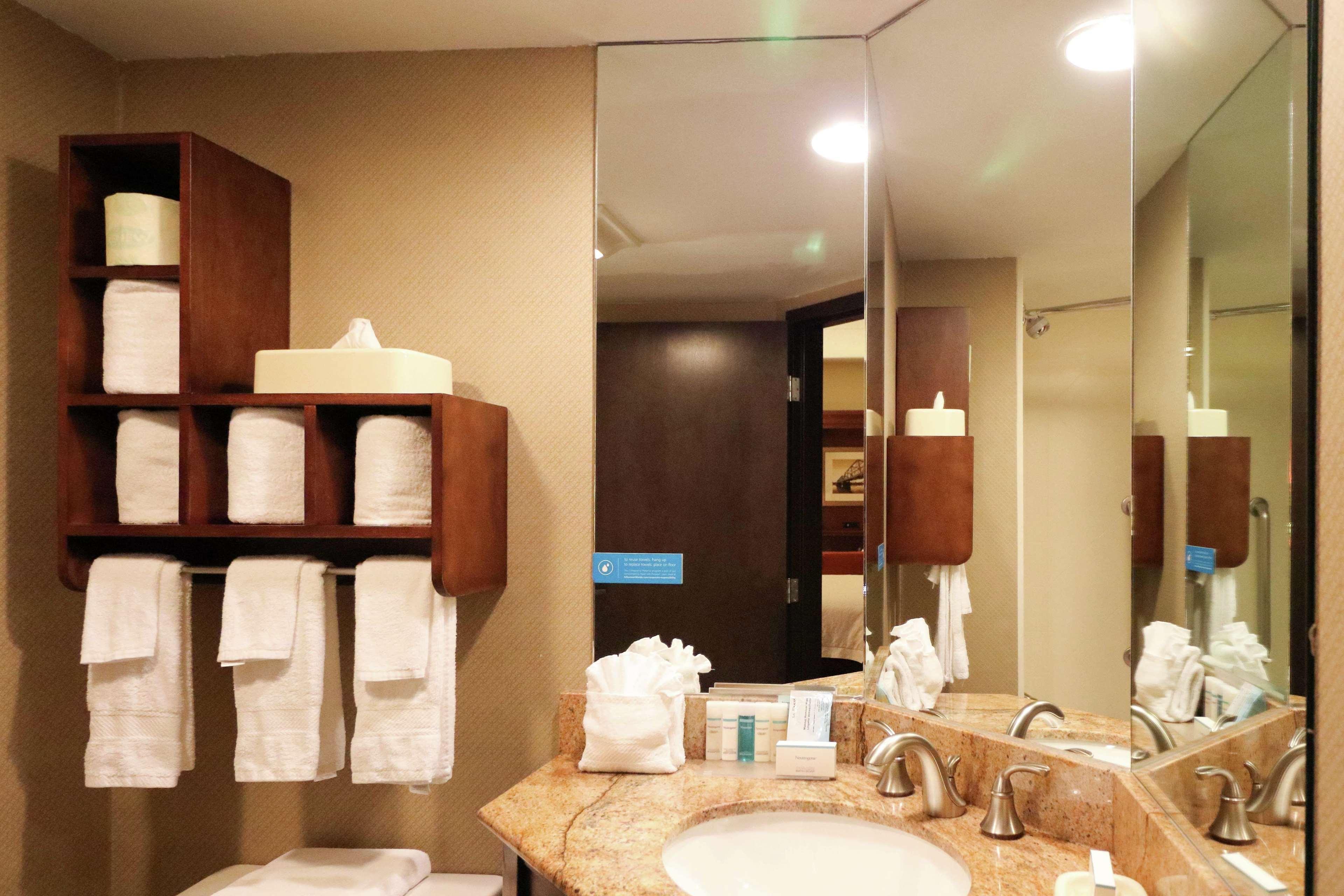 Hampton Inn Columbus-South Ґров-Сіті Екстер'єр фото
